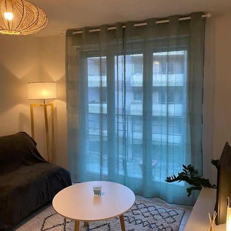 Appartement Calme Centre Ville Avec Place Parking Limoges Exterior foto